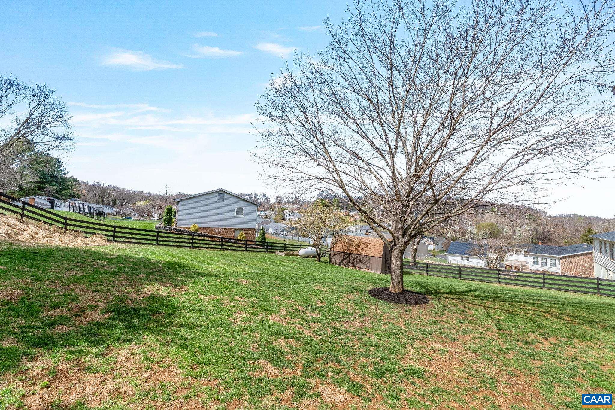 704 CARANN ST, STAUNTON, Virginia 24401, 3 Bedrooms Bedrooms, ,1 BathroomBathrooms,Residential,704 CARANN ST,675503 MLS # 675503