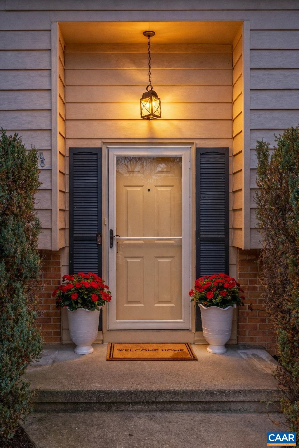 704 CARANN ST, STAUNTON, Virginia 24401, 3 Bedrooms Bedrooms, ,1 BathroomBathrooms,Residential,704 CARANN ST,675503 MLS # 675503