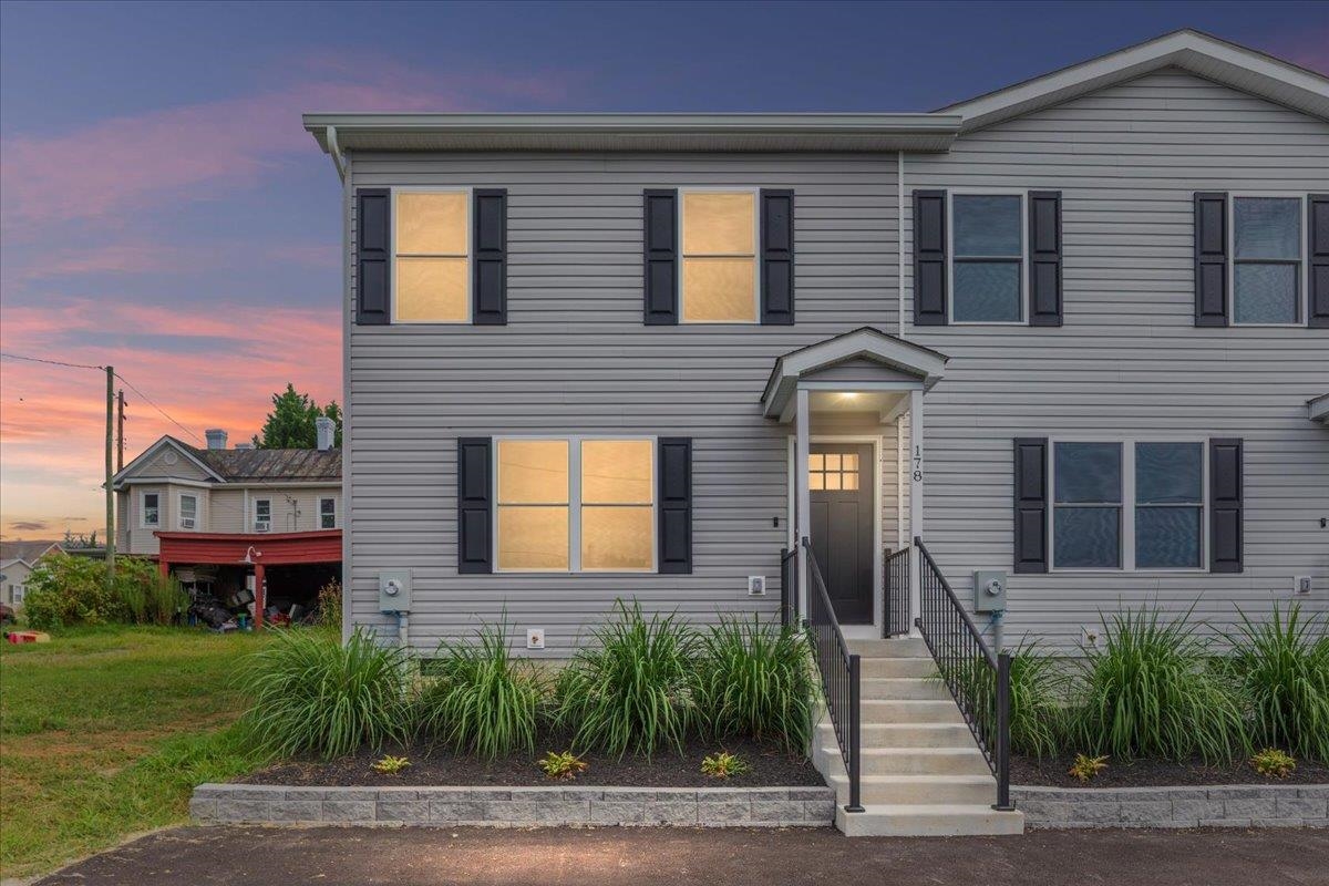 178 BANK ST, MOUNT JACKSON, Virginia 22842, 3 Bedrooms Bedrooms, ,2 BathroomsBathrooms,Residential,178 BANK ST,675504 MLS # 675504