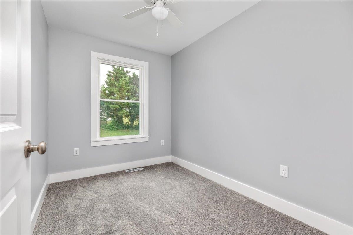 178 BANK ST, MOUNT JACKSON, Virginia 22842, 3 Bedrooms Bedrooms, ,2 BathroomsBathrooms,Residential,178 BANK ST,675504 MLS # 675504