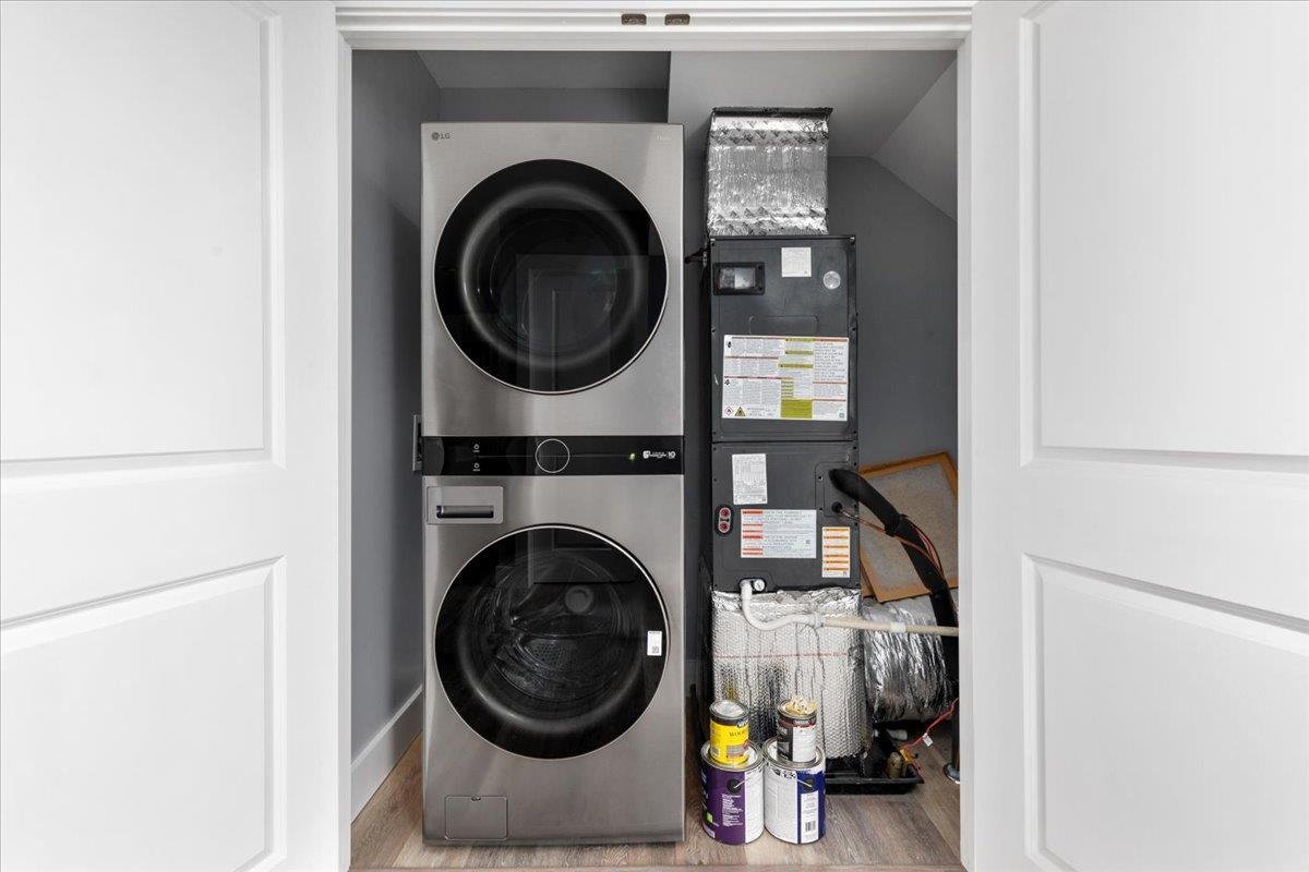 178 BANK ST, MOUNT JACKSON, Virginia 22842, 3 Bedrooms Bedrooms, ,2 BathroomsBathrooms,Residential,178 BANK ST,675504 MLS # 675504