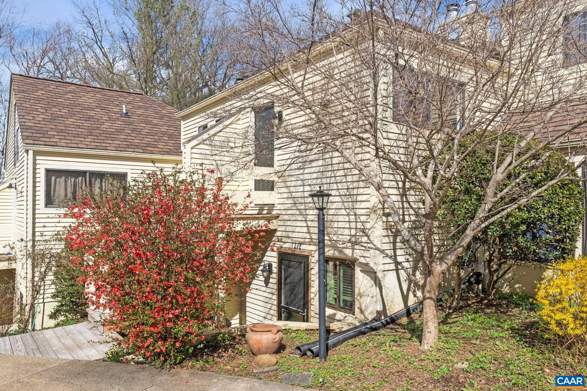 1212 CHATHAM RDG, CHARLOTTESVILLE, Virginia 22901, 2 Bedrooms Bedrooms, ,1 BathroomBathrooms,Residential,1212 CHATHAM RDG,675505 MLS # 675505