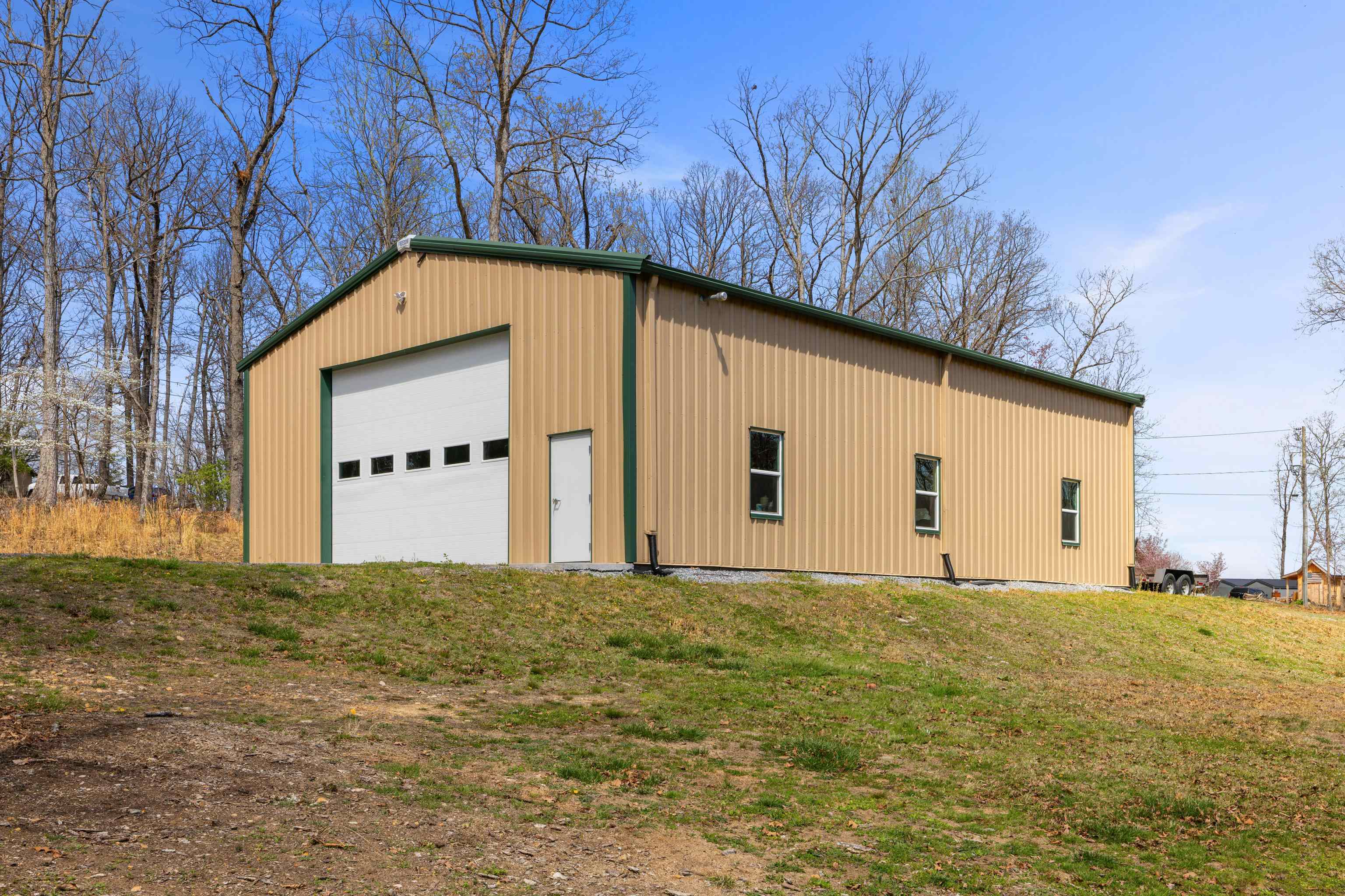 16199 ROCKYMOUNT LN, ELKTON, Virginia 22827, 5 Bedrooms Bedrooms, ,3 BathroomsBathrooms,Residential,16199 ROCKYMOUNT LN,675510 MLS # 675510 16199 ROCKYMOUNT LN, ELKTON, Virginia 22827, 5 Bedrooms Bedrooms, ,3 BathroomsBathrooms,Residential,16199 ROCKYMOUNT LN,675510 MLS # 675510