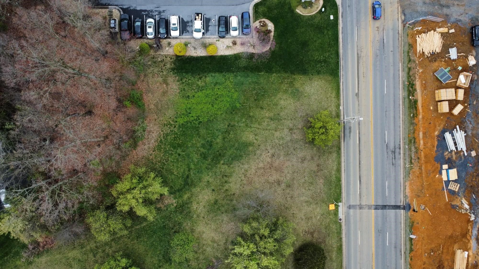 2585 EVELYN BYRD AVE, HARRISONBURG, Virginia 22801, ,Commercial,2585 EVELYN BYRD AVE,651406 MLS # 651406