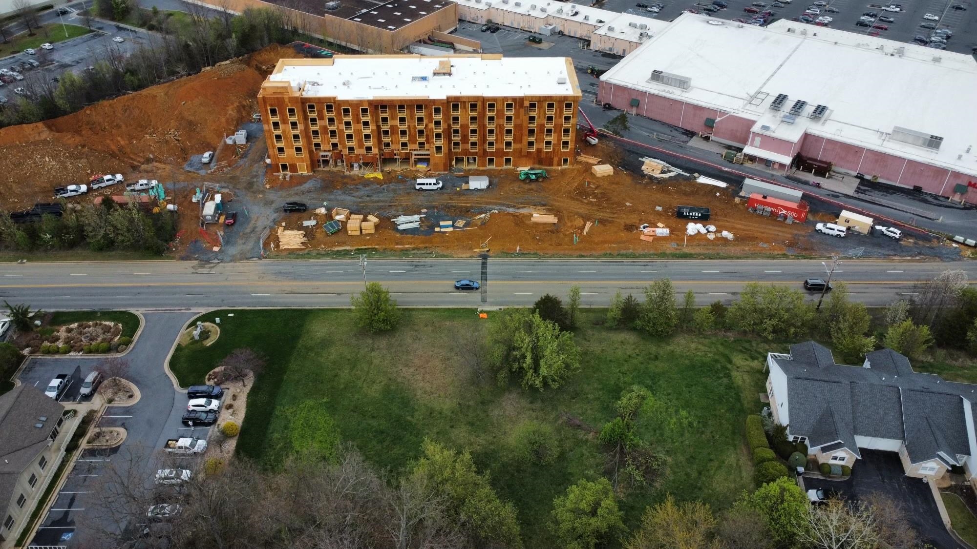 2585 EVELYN BYRD AVE, HARRISONBURG, Virginia 22801, ,Commercial,2585 EVELYN BYRD AVE,651406 MLS # 651406