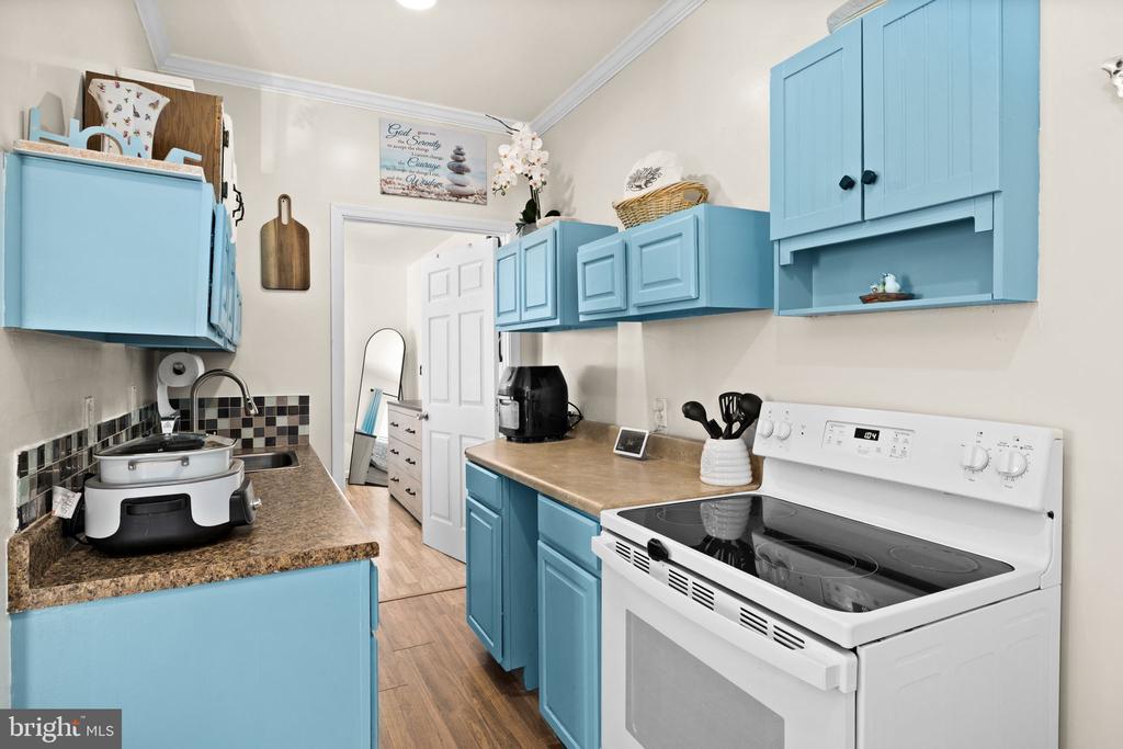 105 CHINABERRY DR, FREDERICKSBURG, Virginia 22407, 5 Bedrooms Bedrooms, ,3 BathroomsBathrooms,Residential,BREEZEWOOD,105 CHINABERRY DR,VASP2039154 MLS # VASP2039154