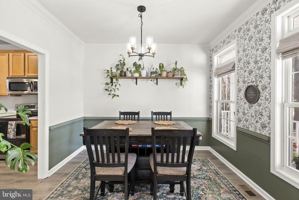 1472 MORRIS POND DR, LOCUST GROVE, Virginia 22508, 5 Bedrooms Bedrooms, ,3 BathroomsBathrooms,Residential,1472 MORRIS POND DR,VAOR2013644 MLS # VAOR2013644 1472 MORRIS POND DR, LOCUST GROVE, Virginia 22508, 5 Bedrooms Bedrooms, ,3 BathroomsBathrooms,Residential,1472 MORRIS POND DR,VAOR2013644 MLS # VAOR2013644