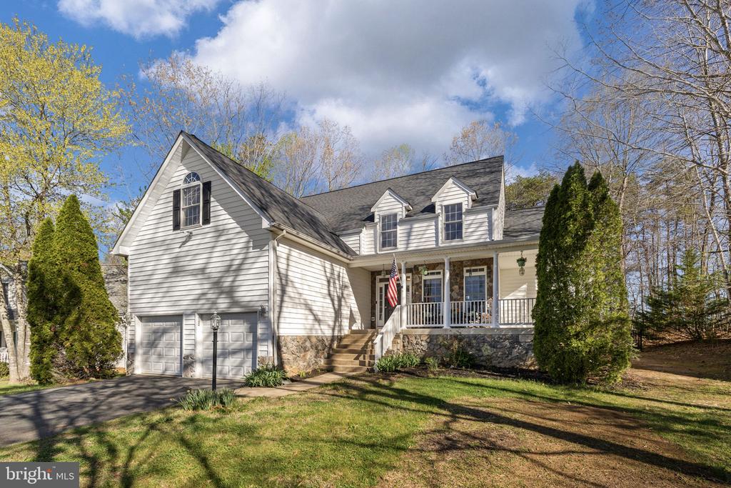 1472 MORRIS POND DR, LOCUST GROVE, Virginia 22508, 5 Bedrooms Bedrooms, ,3 BathroomsBathrooms,Residential,1472 MORRIS POND DR,VAOR2013644 MLS # VAOR2013644 1472 MORRIS POND DR, LOCUST GROVE, Virginia 22508, 5 Bedrooms Bedrooms, ,3 BathroomsBathrooms,Residential,1472 MORRIS POND DR,VAOR2013644 MLS # VAOR2013644