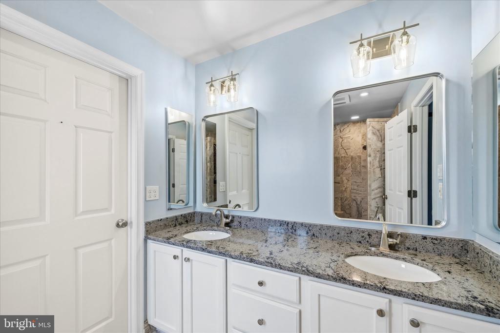 11335 WHIPKEY DR, BEALETON, Virginia, 4 Bedrooms Bedrooms, ,2 BathroomsBathrooms,Residential,11335 WHIPKEY DR,VAFQ2020954 MLS # VAFQ2020954 11335 WHIPKEY DR, BEALETON, Virginia, 4 Bedrooms Bedrooms, ,2 BathroomsBathrooms,Residential,11335 WHIPKEY DR,VAFQ2020954 MLS # VAFQ2020954