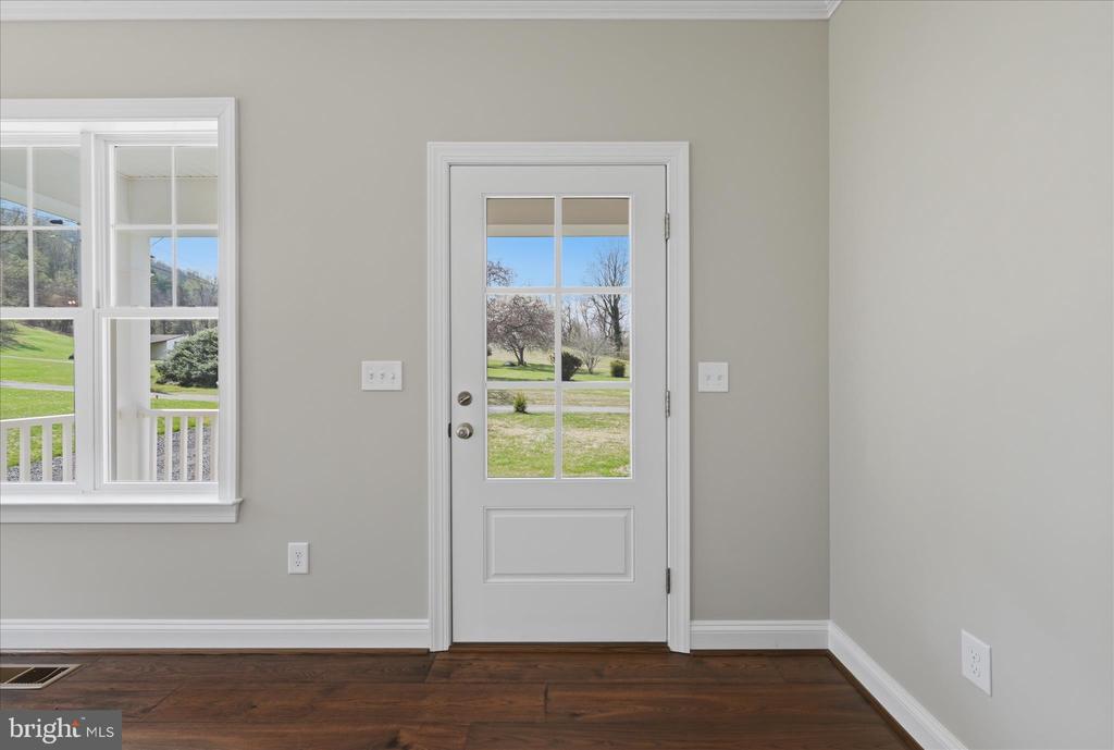 11 SCENIC LN, FLINT HILL, Virginia, 2 Bedrooms Bedrooms, ,2 BathroomsBathrooms,Residential,11 SCENIC LN,VARP2002568 MLS # VARP2002568 11 SCENIC LN, FLINT HILL, Virginia, 2 Bedrooms Bedrooms, ,2 BathroomsBathrooms,Residential,11 SCENIC LN,VARP2002568 MLS # VARP2002568