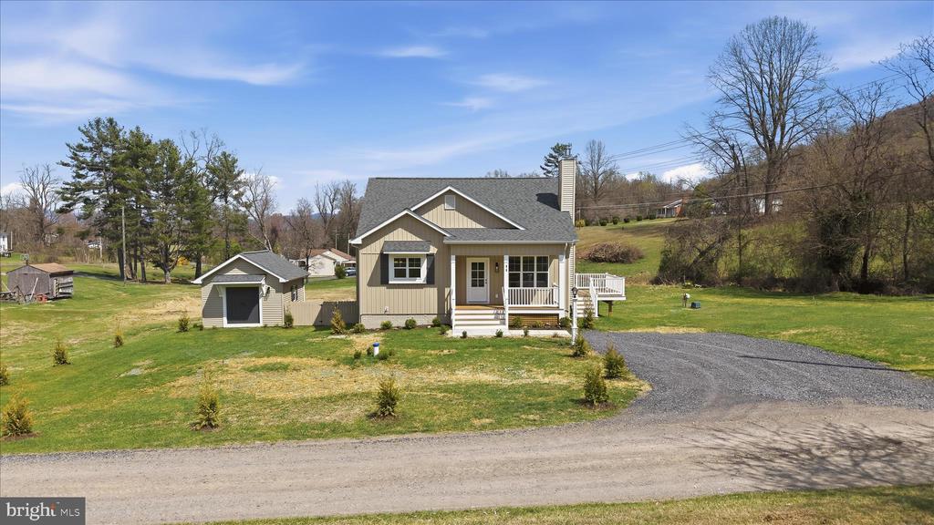 11 SCENIC LN, FLINT HILL, Virginia, 2 Bedrooms Bedrooms, ,2 BathroomsBathrooms,Residential,11 SCENIC LN,VARP2002568 MLS # VARP2002568 11 SCENIC LN, FLINT HILL, Virginia, 2 Bedrooms Bedrooms, ,2 BathroomsBathrooms,Residential,11 SCENIC LN,VARP2002568 MLS # VARP2002568