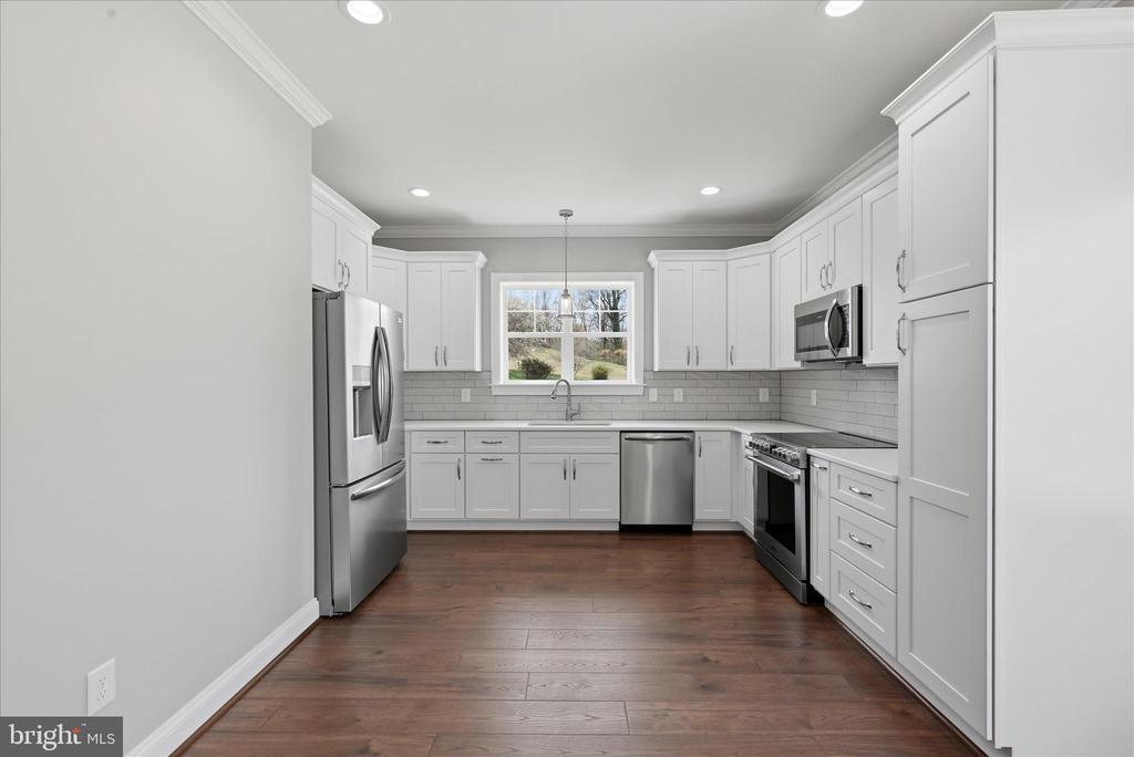 11 SCENIC LN, FLINT HILL, Virginia, 2 Bedrooms Bedrooms, ,2 BathroomsBathrooms,Residential,11 SCENIC LN,VARP2002568 MLS # VARP2002568 11 SCENIC LN, FLINT HILL, Virginia, 2 Bedrooms Bedrooms, ,2 BathroomsBathrooms,Residential,11 SCENIC LN,VARP2002568 MLS # VARP2002568