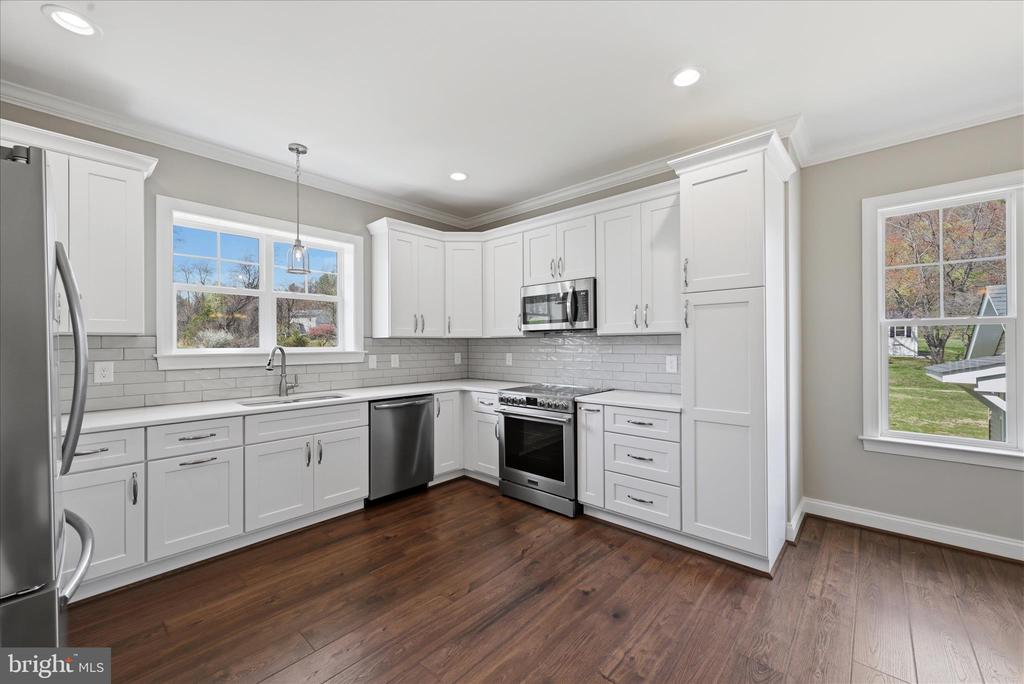 11 SCENIC LN, FLINT HILL, Virginia, 2 Bedrooms Bedrooms, ,2 BathroomsBathrooms,Residential,11 SCENIC LN,VARP2002568 MLS # VARP2002568 11 SCENIC LN, FLINT HILL, Virginia, 2 Bedrooms Bedrooms, ,2 BathroomsBathrooms,Residential,11 SCENIC LN,VARP2002568 MLS # VARP2002568