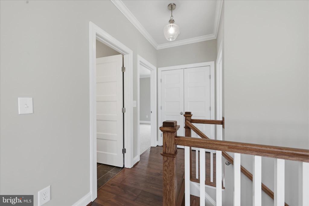 11 SCENIC LN, FLINT HILL, Virginia, 2 Bedrooms Bedrooms, ,2 BathroomsBathrooms,Residential,11 SCENIC LN,VARP2002568 MLS # VARP2002568 11 SCENIC LN, FLINT HILL, Virginia, 2 Bedrooms Bedrooms, ,2 BathroomsBathrooms,Residential,11 SCENIC LN,VARP2002568 MLS # VARP2002568