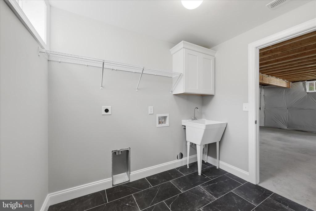 11 SCENIC LN, FLINT HILL, Virginia, 2 Bedrooms Bedrooms, ,2 BathroomsBathrooms,Residential,11 SCENIC LN,VARP2002568 MLS # VARP2002568 11 SCENIC LN, FLINT HILL, Virginia, 2 Bedrooms Bedrooms, ,2 BathroomsBathrooms,Residential,11 SCENIC LN,VARP2002568 MLS # VARP2002568