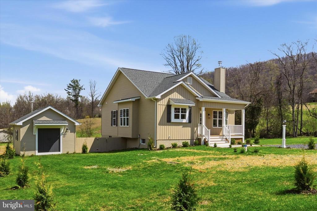 11 SCENIC LN, FLINT HILL, Virginia, 2 Bedrooms Bedrooms, ,2 BathroomsBathrooms,Residential,11 SCENIC LN,VARP2002568 MLS # VARP2002568 11 SCENIC LN, FLINT HILL, Virginia, 2 Bedrooms Bedrooms, ,2 BathroomsBathrooms,Residential,11 SCENIC LN,VARP2002568 MLS # VARP2002568