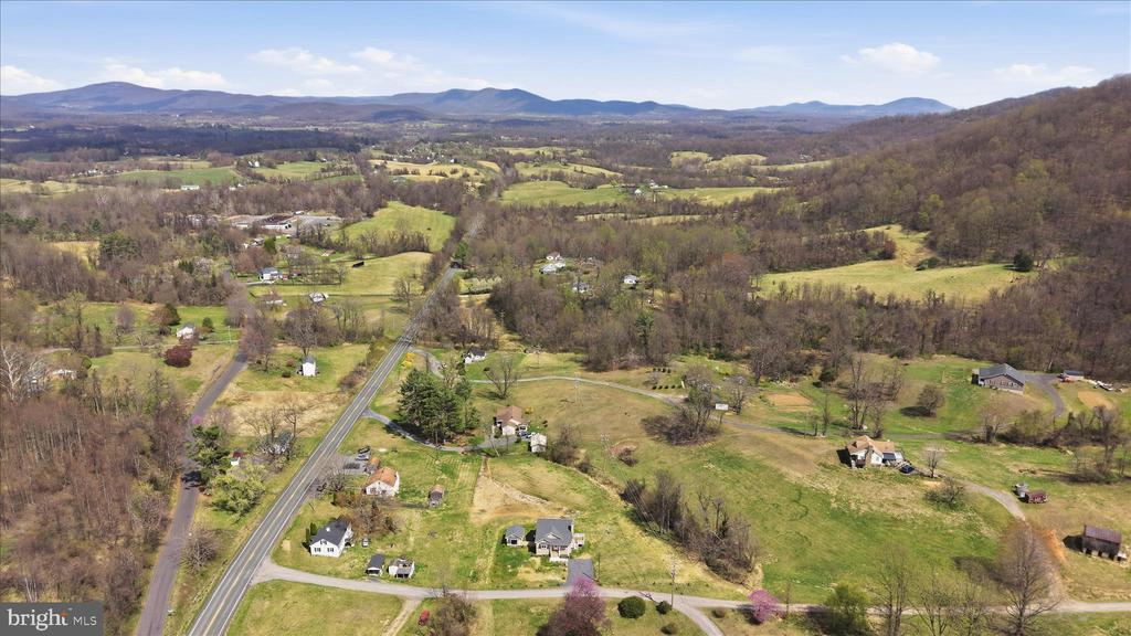 11 SCENIC LN, FLINT HILL, Virginia, 2 Bedrooms Bedrooms, ,2 BathroomsBathrooms,Residential,11 SCENIC LN,VARP2002568 MLS # VARP2002568 11 SCENIC LN, FLINT HILL, Virginia, 2 Bedrooms Bedrooms, ,2 BathroomsBathrooms,Residential,11 SCENIC LN,VARP2002568 MLS # VARP2002568