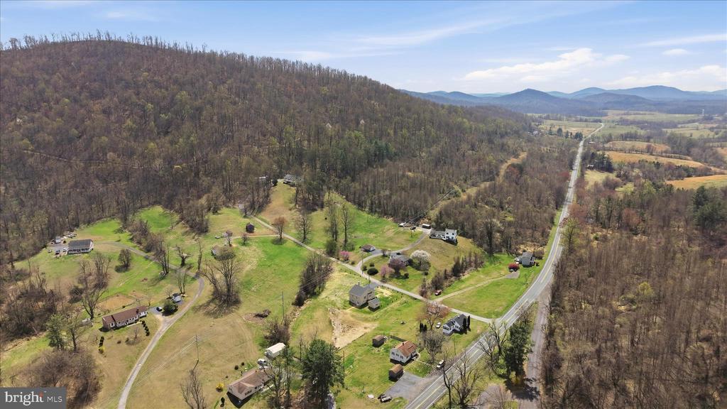 11 SCENIC LN, FLINT HILL, Virginia, 2 Bedrooms Bedrooms, ,2 BathroomsBathrooms,Residential,11 SCENIC LN,VARP2002568 MLS # VARP2002568 11 SCENIC LN, FLINT HILL, Virginia, 2 Bedrooms Bedrooms, ,2 BathroomsBathrooms,Residential,11 SCENIC LN,VARP2002568 MLS # VARP2002568