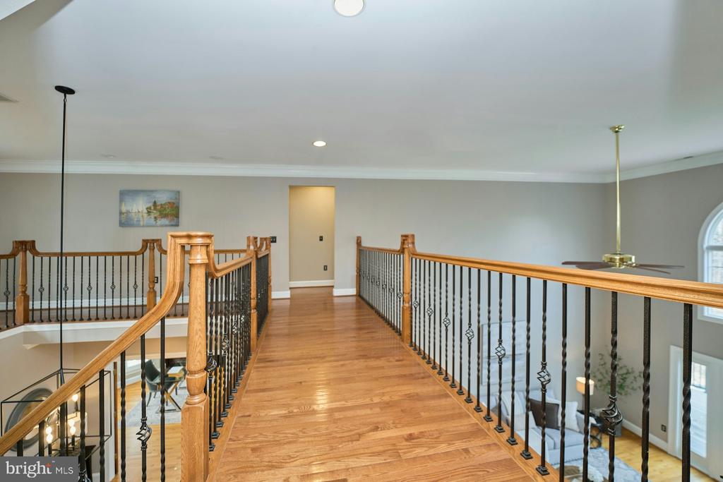 5828 HUNTON WOOD DR, BROAD RUN, Virginia, 4 Bedrooms Bedrooms, ,4 BathroomsBathrooms,Residential,5828 HUNTON WOOD DR,VAFQ2021454 MLS # VAFQ2021454