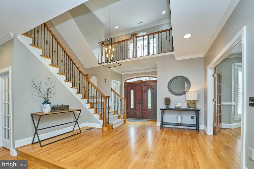 5828 HUNTON WOOD DR, BROAD RUN, Virginia, 4 Bedrooms Bedrooms, ,4 BathroomsBathrooms,Residential,5828 HUNTON WOOD DR,VAFQ2021454 MLS # VAFQ2021454