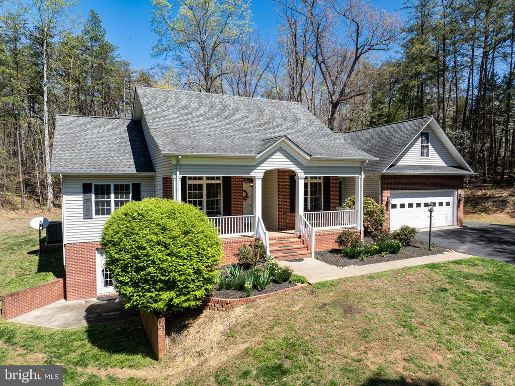 286 LEWIS DR, RUCKERSVILLE, Virginia 22968, 3 Bedrooms Bedrooms, ,3 BathroomsBathrooms,Residential,286 LEWIS DR,VAGR2000834 MLS # VAGR2000834