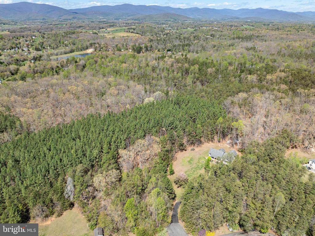 286 LEWIS DR, RUCKERSVILLE, Virginia 22968, 3 Bedrooms Bedrooms, ,3 BathroomsBathrooms,Residential,286 LEWIS DR,VAGR2000834 MLS # VAGR2000834