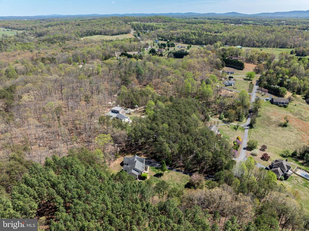 286 LEWIS DR, RUCKERSVILLE, Virginia 22968, 3 Bedrooms Bedrooms, ,3 BathroomsBathrooms,Residential,286 LEWIS DR,VAGR2000834 MLS # VAGR2000834