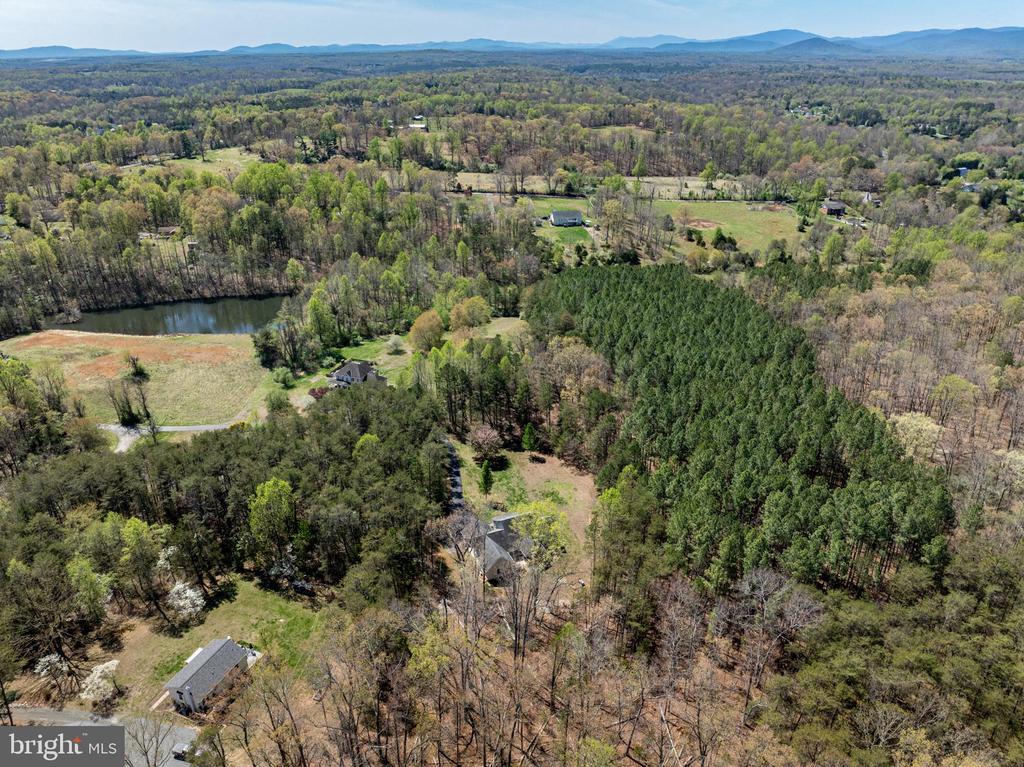 286 LEWIS DR, RUCKERSVILLE, Virginia 22968, 3 Bedrooms Bedrooms, ,3 BathroomsBathrooms,Residential,286 LEWIS DR,VAGR2000834 MLS # VAGR2000834