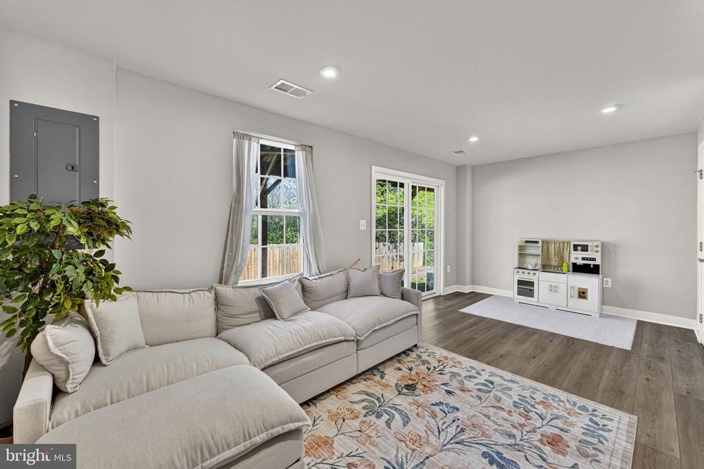 1756 SCENIC LOOP, CULPEPER, Virginia 22701, 3 Bedrooms Bedrooms, ,2 BathroomsBathrooms,Residential,1756 SCENIC LOOP,VACU2013160 MLS # VACU2013160