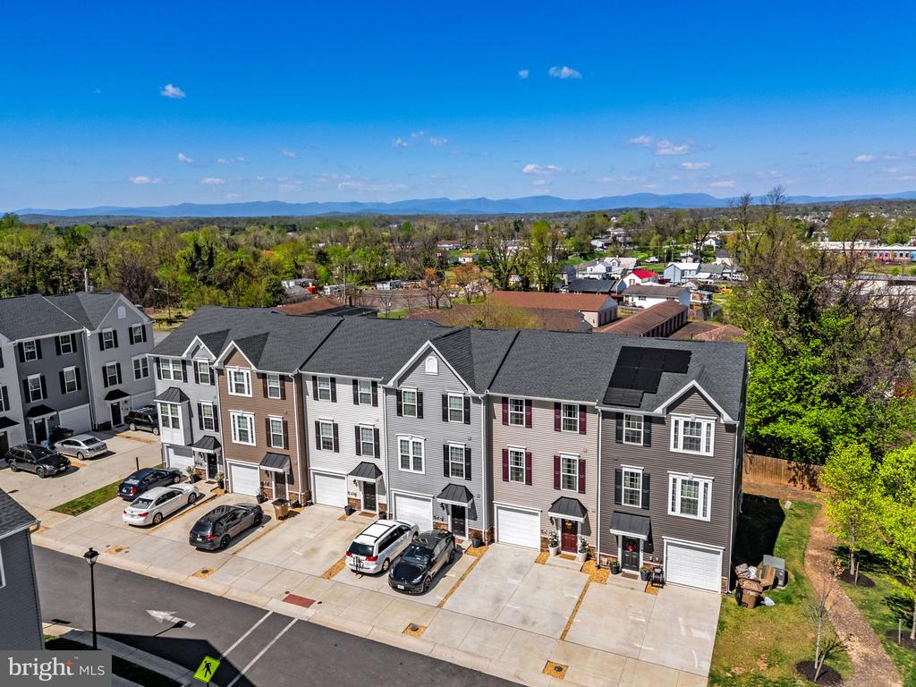 1756 SCENIC LOOP, CULPEPER, Virginia 22701, 3 Bedrooms Bedrooms, ,2 BathroomsBathrooms,Residential,1756 SCENIC LOOP,VACU2013160 MLS # VACU2013160