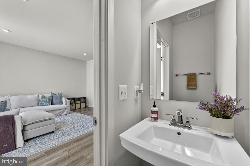 1756 SCENIC LOOP, CULPEPER, Virginia 22701, 3 Bedrooms Bedrooms, ,2 BathroomsBathrooms,Residential,1756 SCENIC LOOP,VACU2013160 MLS # VACU2013160