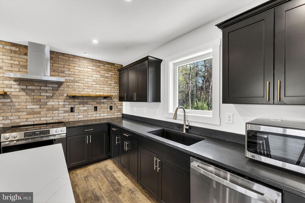 1787 THOROUGHFARE RD, BRIGHTWOOD, Virginia 22715, 3 Bedrooms Bedrooms, ,2 BathroomsBathrooms,Residential,1787 THOROUGHFARE RD,VAMA2002672 MLS # VAMA2002672 1787 THOROUGHFARE RD, BRIGHTWOOD, Virginia 22715, 3 Bedrooms Bedrooms, ,2 BathroomsBathrooms,Residential,1787 THOROUGHFARE RD,VAMA2002672 MLS # VAMA2002672