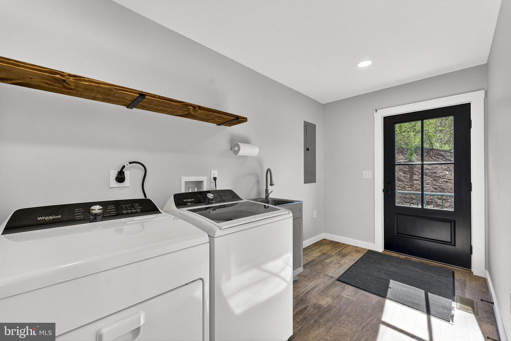 1787 THOROUGHFARE RD, BRIGHTWOOD, Virginia 22715, 3 Bedrooms Bedrooms, ,2 BathroomsBathrooms,Residential,1787 THOROUGHFARE RD,VAMA2002672 MLS # VAMA2002672 1787 THOROUGHFARE RD, BRIGHTWOOD, Virginia 22715, 3 Bedrooms Bedrooms, ,2 BathroomsBathrooms,Residential,1787 THOROUGHFARE RD,VAMA2002672 MLS # VAMA2002672