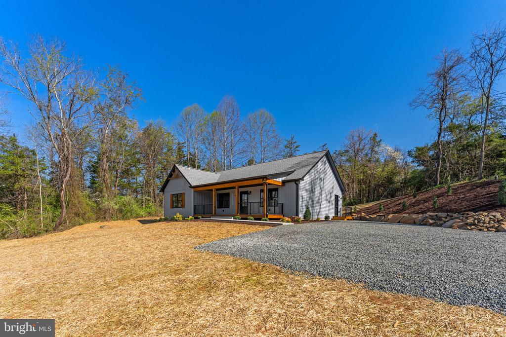 1787 THOROUGHFARE RD, BRIGHTWOOD, Virginia 22715, 3 Bedrooms Bedrooms, ,2 BathroomsBathrooms,Residential,1787 THOROUGHFARE RD,VAMA2002672 MLS # VAMA2002672 1787 THOROUGHFARE RD, BRIGHTWOOD, Virginia 22715, 3 Bedrooms Bedrooms, ,2 BathroomsBathrooms,Residential,1787 THOROUGHFARE RD,VAMA2002672 MLS # VAMA2002672