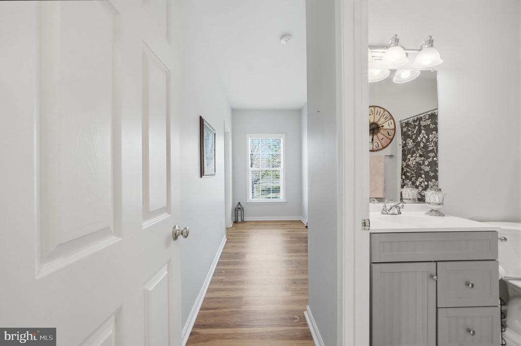 6925 MILL VALLEY DR, WARRENTON, Virginia, 4 Bedrooms Bedrooms, ,3 BathroomsBathrooms,Residential,6925 MILL VALLEY DR,VAFQ2021458 MLS # VAFQ2021458