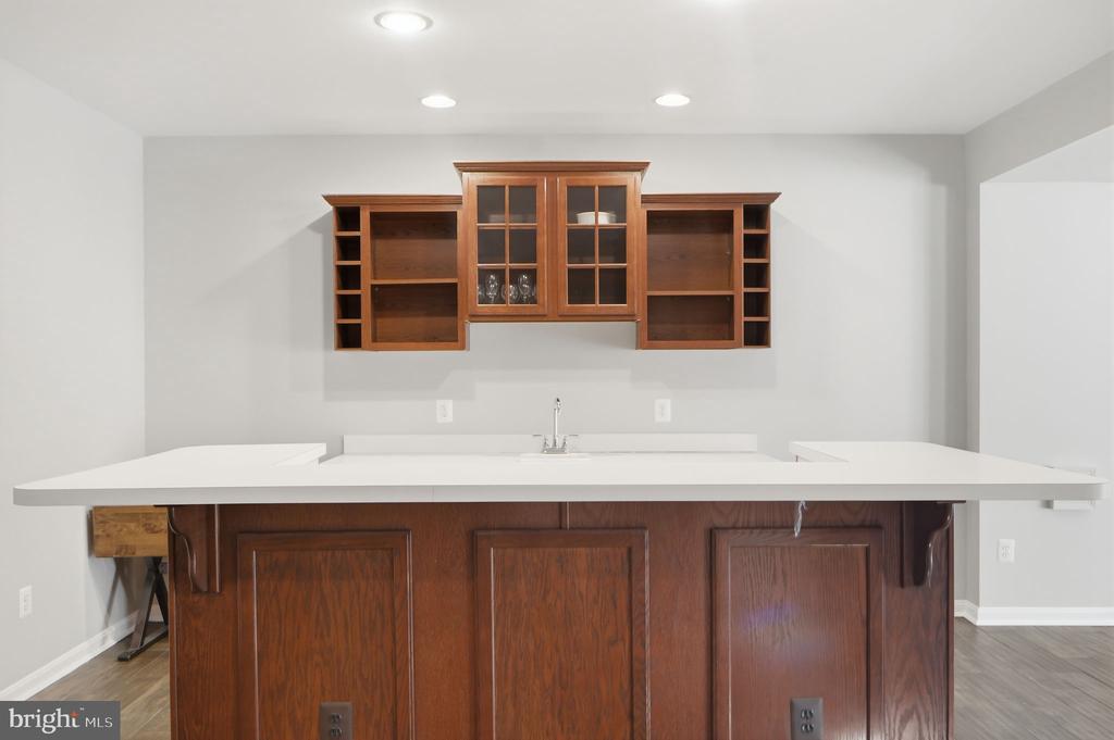 6925 MILL VALLEY DR, WARRENTON, Virginia, 4 Bedrooms Bedrooms, ,3 BathroomsBathrooms,Residential,6925 MILL VALLEY DR,VAFQ2021458 MLS # VAFQ2021458