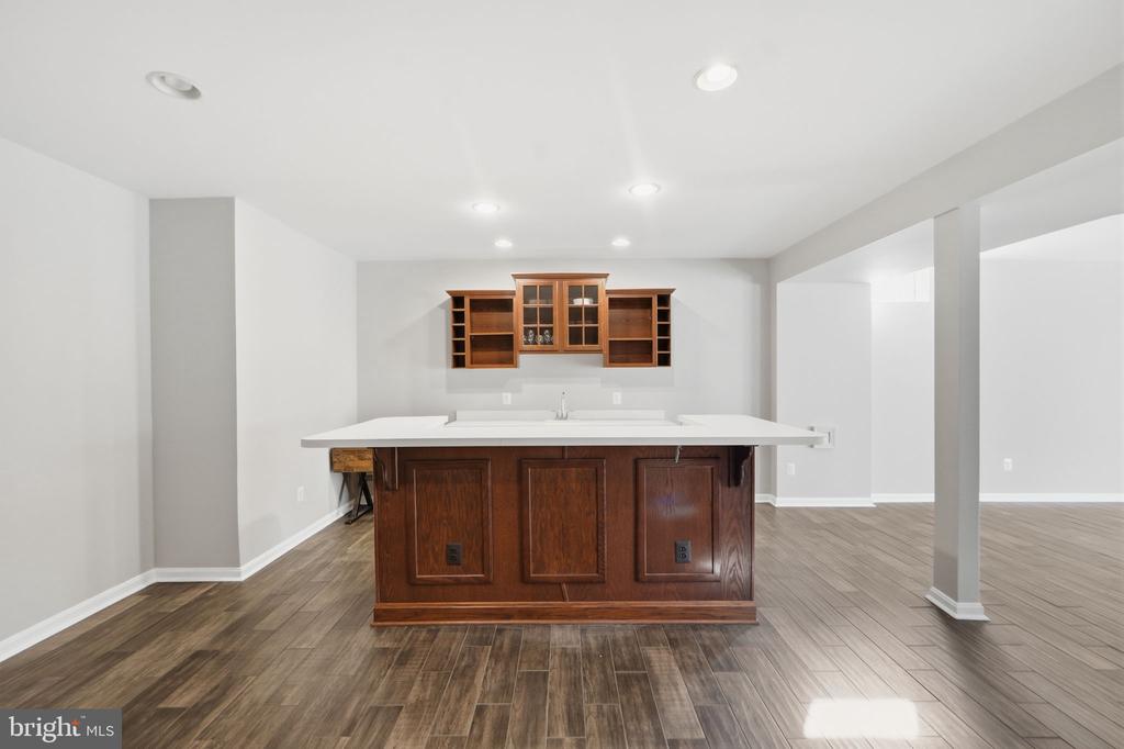 6925 MILL VALLEY DR, WARRENTON, Virginia, 4 Bedrooms Bedrooms, ,3 BathroomsBathrooms,Residential,6925 MILL VALLEY DR,VAFQ2021458 MLS # VAFQ2021458