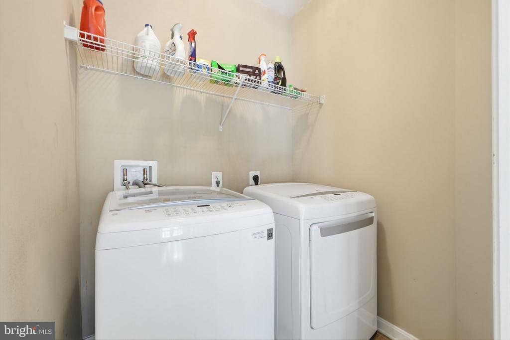 6925 MILL VALLEY DR, WARRENTON, Virginia, 4 Bedrooms Bedrooms, ,3 BathroomsBathrooms,Residential,6925 MILL VALLEY DR,VAFQ2021458 MLS # VAFQ2021458