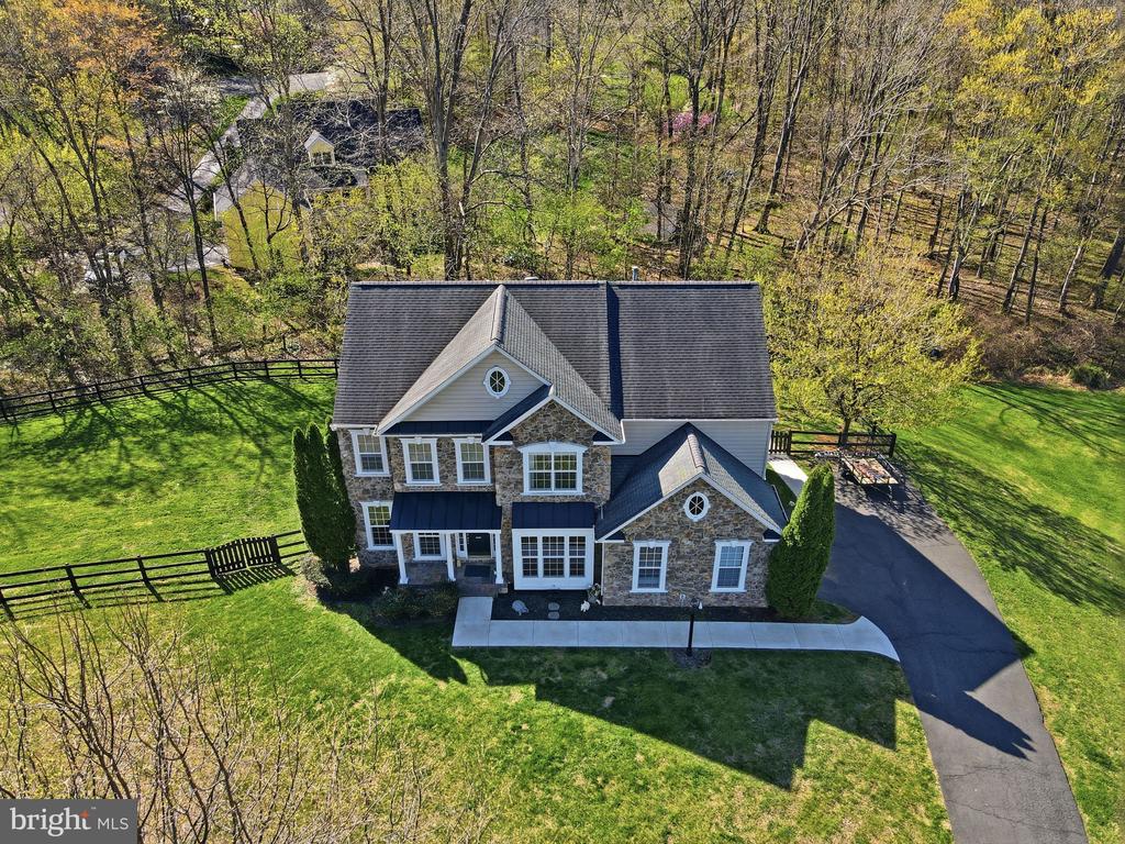 6925 MILL VALLEY DR, WARRENTON, Virginia, 4 Bedrooms Bedrooms, ,3 BathroomsBathrooms,Residential,6925 MILL VALLEY DR,VAFQ2021458 MLS # VAFQ2021458