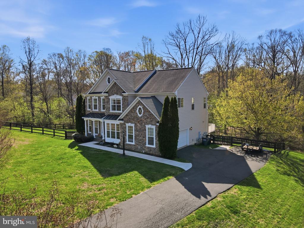 6925 MILL VALLEY DR, WARRENTON, Virginia, 4 Bedrooms Bedrooms, ,3 BathroomsBathrooms,Residential,6925 MILL VALLEY DR,VAFQ2021458 MLS # VAFQ2021458