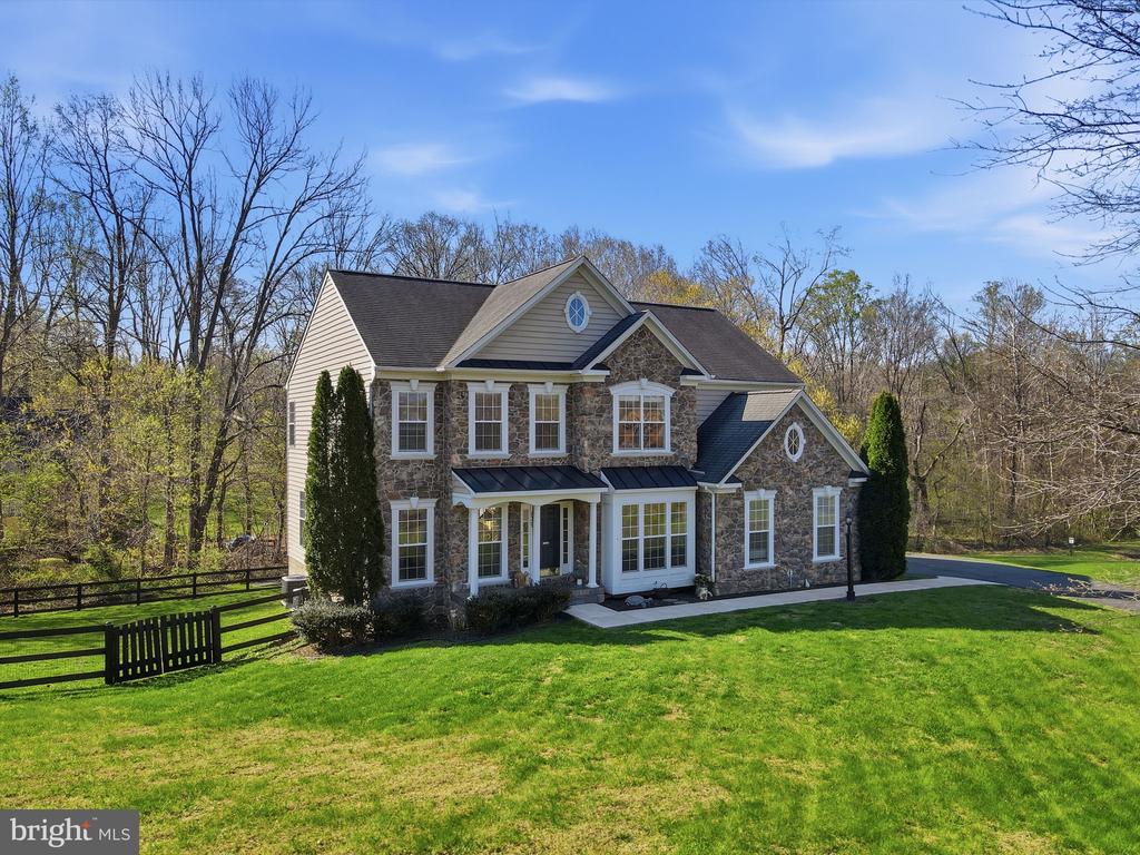 6925 MILL VALLEY DR, WARRENTON, Virginia, 4 Bedrooms Bedrooms, ,3 BathroomsBathrooms,Residential,6925 MILL VALLEY DR,VAFQ2021458 MLS # VAFQ2021458