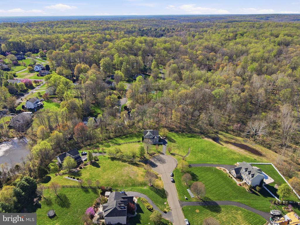 6925 MILL VALLEY DR, WARRENTON, Virginia, 4 Bedrooms Bedrooms, ,3 BathroomsBathrooms,Residential,6925 MILL VALLEY DR,VAFQ2021458 MLS # VAFQ2021458