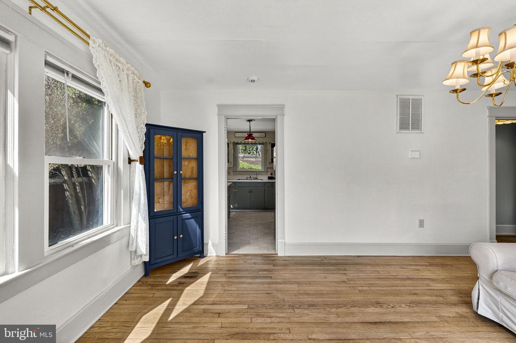 1314 S WEST ST, CULPEPER, Virginia 22701, 2 Bedrooms Bedrooms, ,1 BathroomBathrooms,Residential,1314 S WEST ST,VACU2013162 MLS # VACU2013162 1314 S WEST ST, CULPEPER, Virginia 22701, 2 Bedrooms Bedrooms, ,1 BathroomBathrooms,Residential,1314 S WEST ST,VACU2013162 MLS # VACU2013162