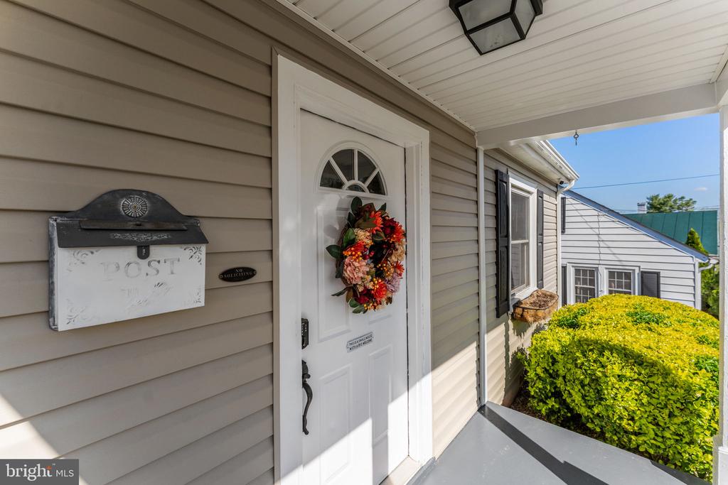 1314 S WEST ST, CULPEPER, Virginia 22701, 2 Bedrooms Bedrooms, ,1 BathroomBathrooms,Residential,1314 S WEST ST,VACU2013162 MLS # VACU2013162 1314 S WEST ST, CULPEPER, Virginia 22701, 2 Bedrooms Bedrooms, ,1 BathroomBathrooms,Residential,1314 S WEST ST,VACU2013162 MLS # VACU2013162