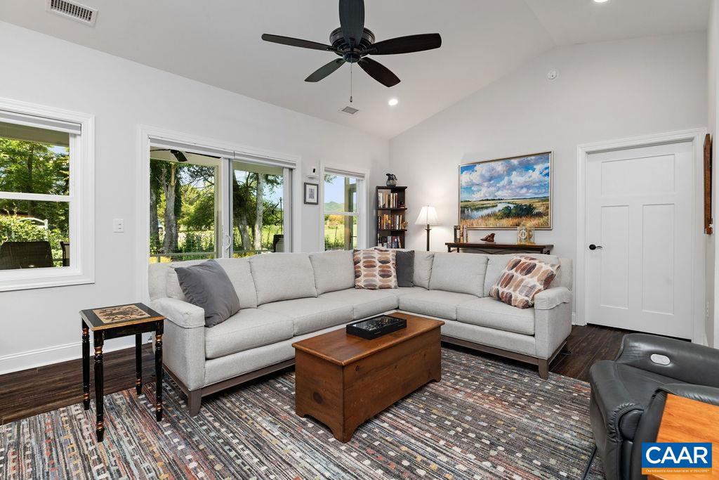 80 APPLE BLOSSOM CT, NELLYSFORD, Virginia 22958, 2 Bedrooms Bedrooms, ,2 BathroomsBathrooms,Residential,80 APPLE BLOSSOM CT,674972 MLS # 674972