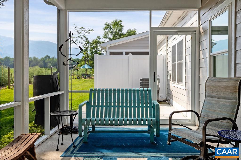 80 APPLE BLOSSOM CT, NELLYSFORD, Virginia 22958, 2 Bedrooms Bedrooms, ,2 BathroomsBathrooms,Residential,80 APPLE BLOSSOM CT,674972 MLS # 674972