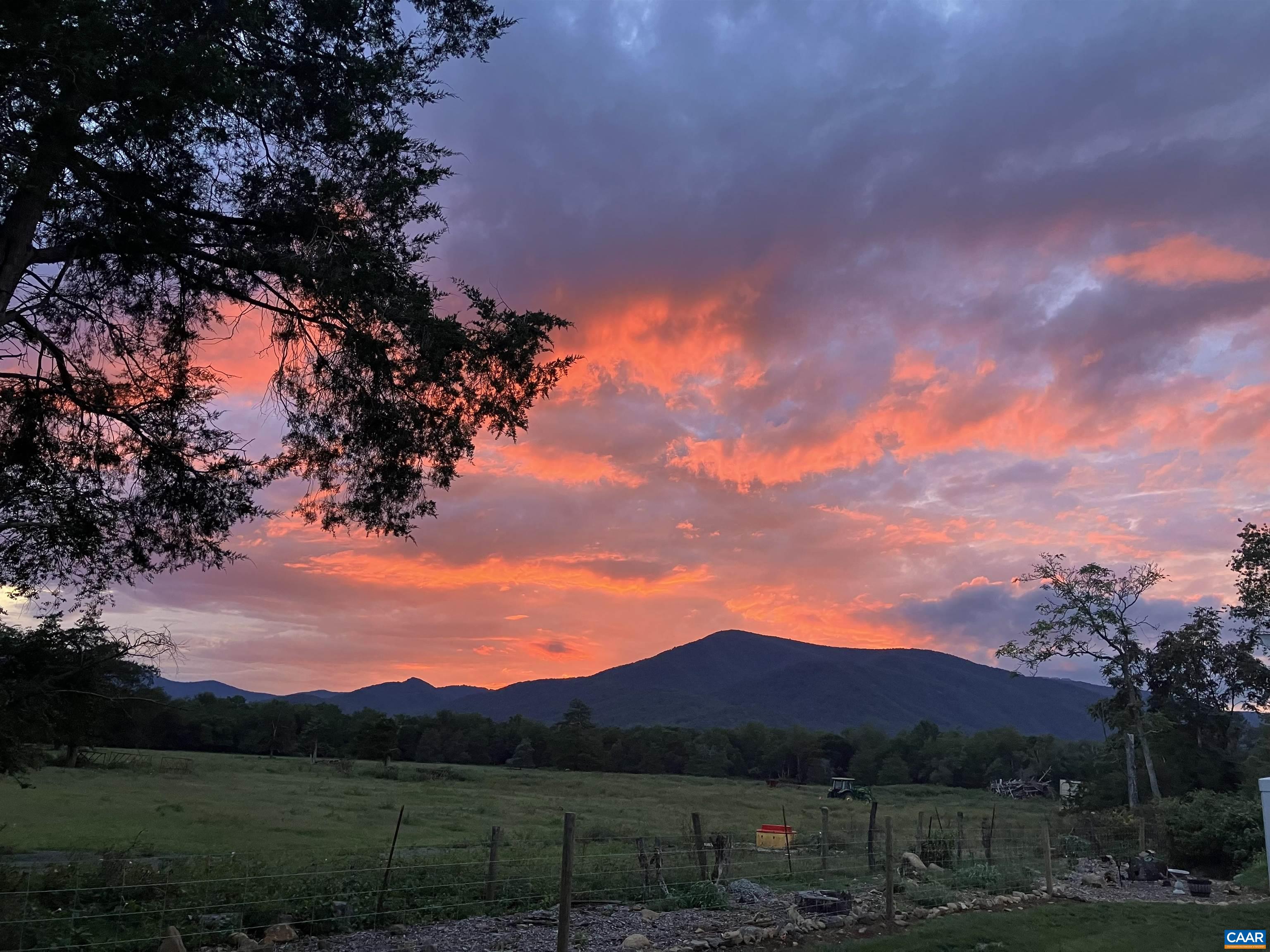 80 APPLE BLOSSOM CT, NELLYSFORD, Virginia 22958, 2 Bedrooms Bedrooms, ,2 BathroomsBathrooms,Residential,80 APPLE BLOSSOM CT,674972 MLS # 674972