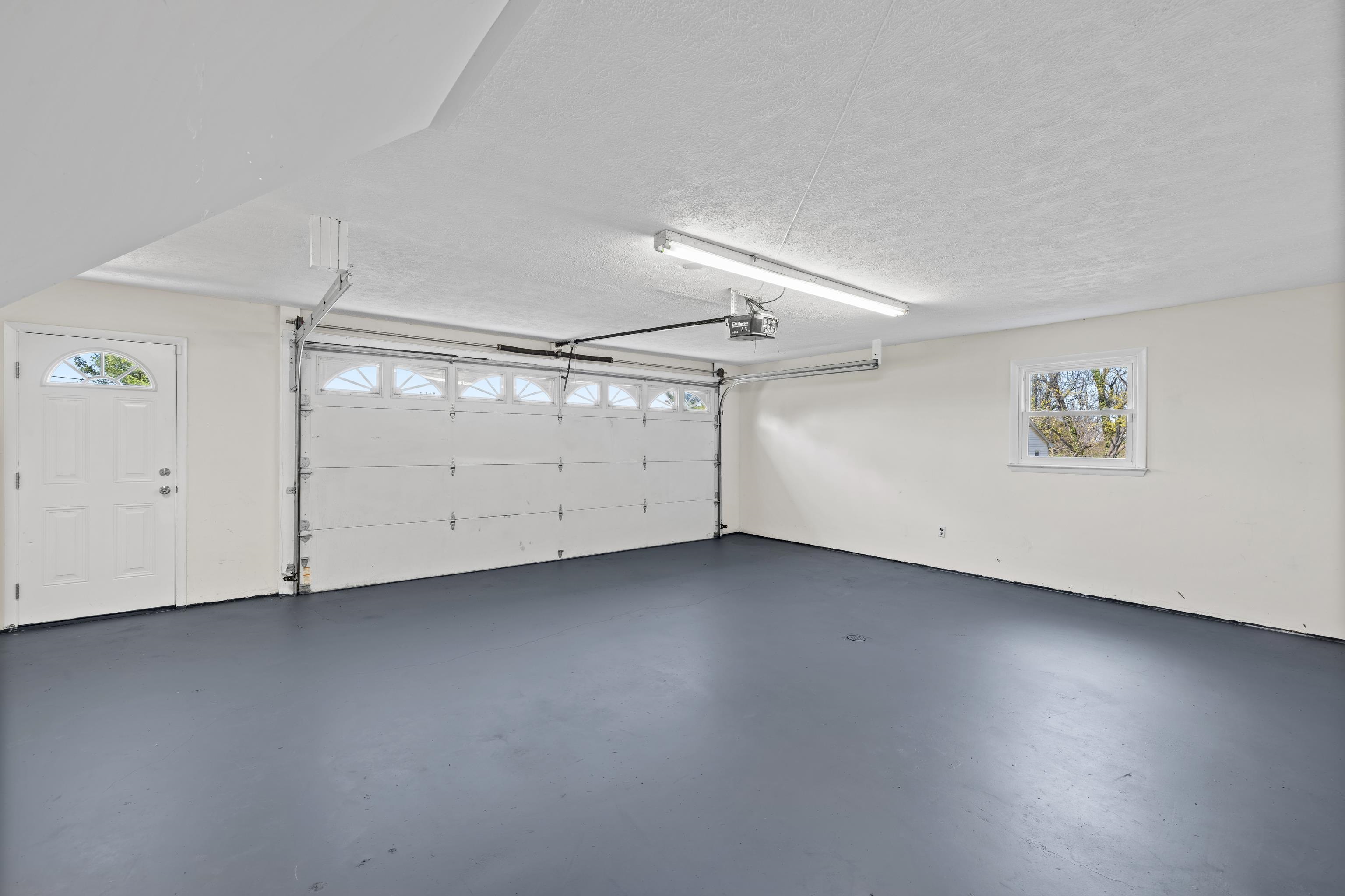 249 CATTLE SCALES RD, WAYNESBORO, Virginia 22980, 4 Bedrooms Bedrooms, ,2 BathroomsBathrooms,Residential,249 CATTLE SCALES RD,675002 MLS # 675002