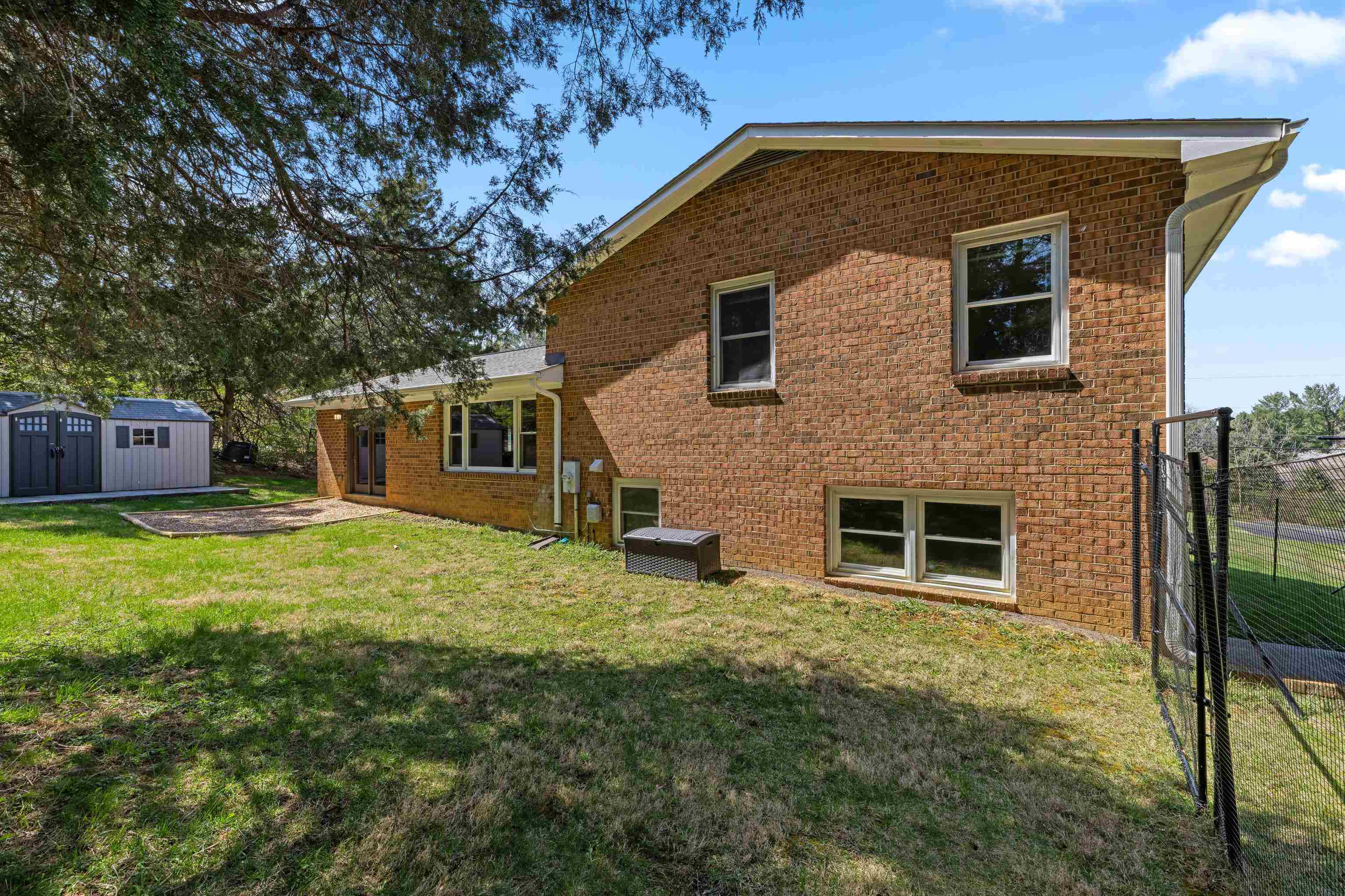 249 CATTLE SCALES RD, WAYNESBORO, Virginia 22980, 4 Bedrooms Bedrooms, ,2 BathroomsBathrooms,Residential,249 CATTLE SCALES RD,675002 MLS # 675002