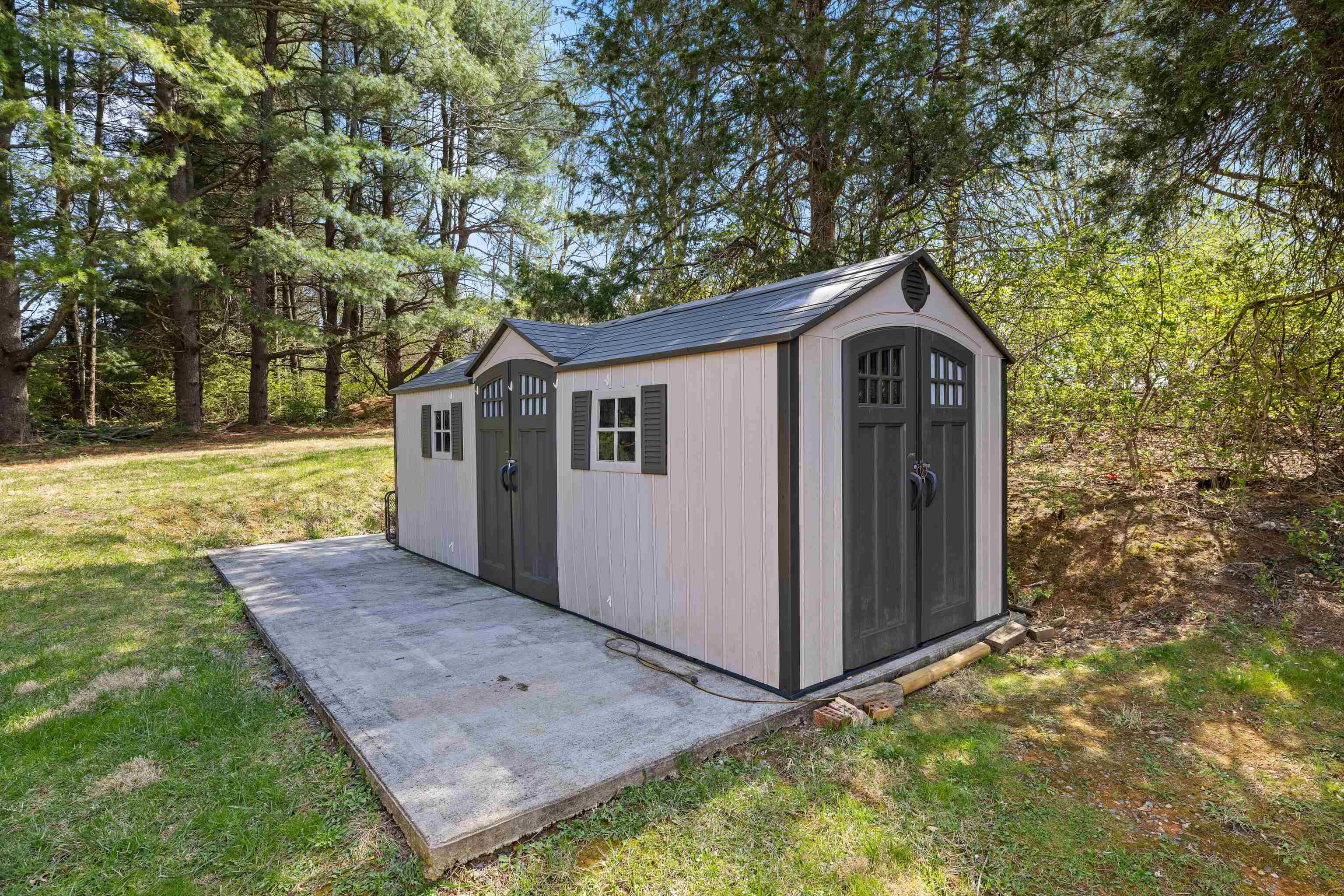 249 CATTLE SCALES RD, WAYNESBORO, Virginia 22980, 4 Bedrooms Bedrooms, ,2 BathroomsBathrooms,Residential,249 CATTLE SCALES RD,675002 MLS # 675002